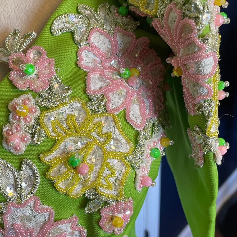 Vintage Handmade Filipiniana Dress Mestiza Gown Lime Green Beaded Size Small - Picture 3 of 15
